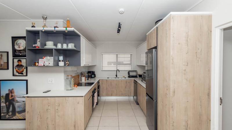 3 Bedroom Property for Sale in Richwood Western Cape